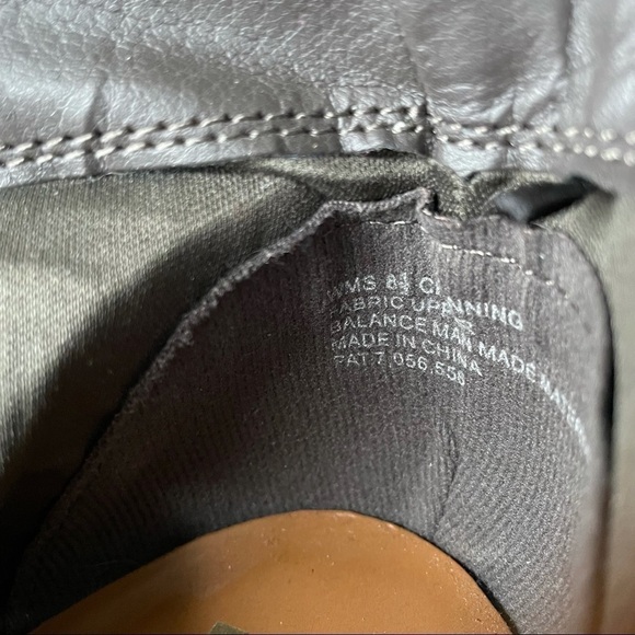 Report Stacked Heel Lace Up Bootie Double Buckle Cognac Faux Suede Size 8.5 - Picture 10 of 11